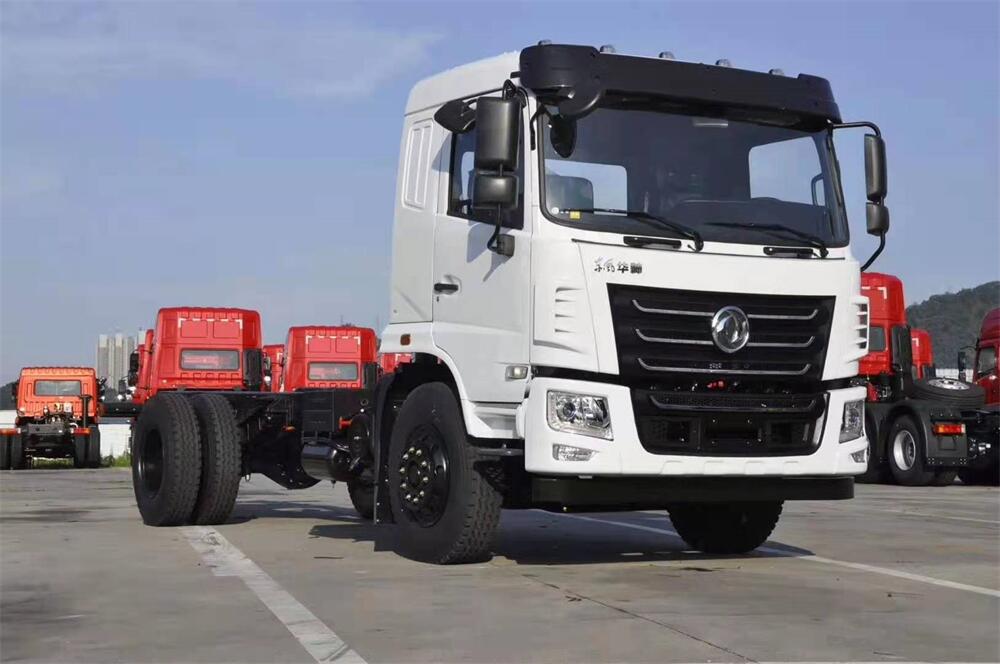 東風華神KL5 （4500 玉柴 200） 內(nèi)飾照片圖